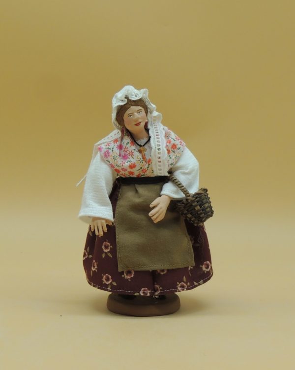 Santon Femme au panier 18cm